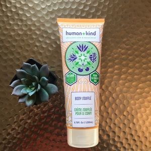 Human+kind body soufflé